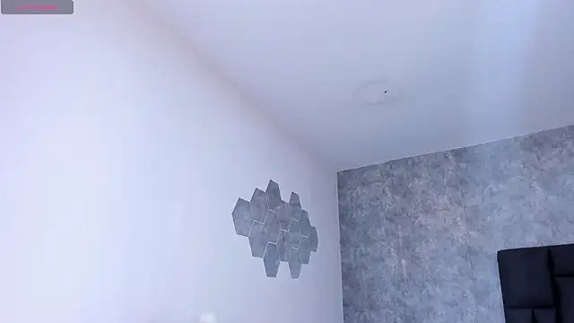 Snapshot of crystaldarliing chatting on January 2026 06:43:02 PM crystaldarliing online show from January 2026 06:43:02 PM