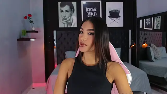 kitty collins  online show from January 2026 11:15:02 AM