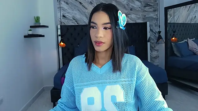 Snapshot of kitty_collins_ chatting on May 2026 11:53:01 AM kitty collins online show from May 2026 11:53:01 AM