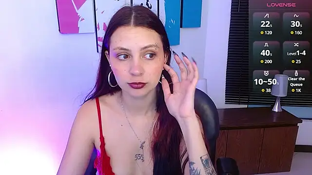 Snapshot of AlanaGarcia19 chatting on September 2025 11:23:02 AM AlanaGarcia19 online show from September 2025 11:23:02 AM
