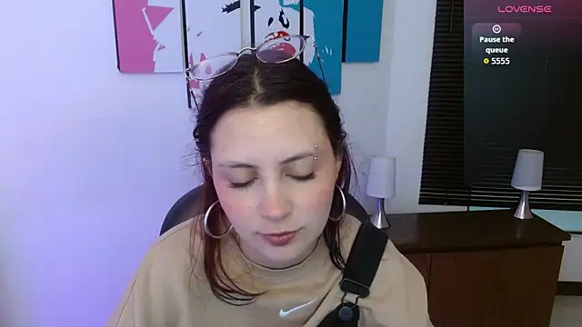 Snapshot of AlanaGarcia19 chatting on October 2025 11:54:02 AM AlanaGarcia19 online show from October 2025 11:54:02 AM