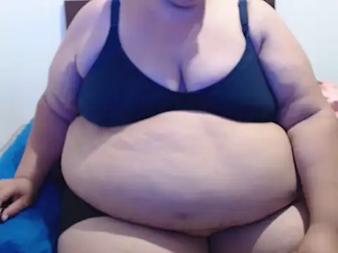 AleyDeluna online show from September 2025 01:10:01 AM