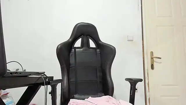 Snapshot of Venus2029 chatting on December 2025 07:36:01 AM Venus2029 online show from December 2025 07:36:01 AM