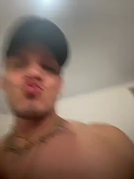 Dixonykaty online show from March 2026 02:57:02 PM