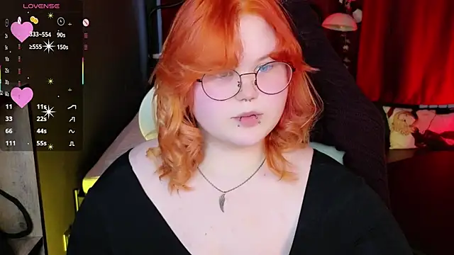 fillisfox  online show from April 2026 04:34:01 PM