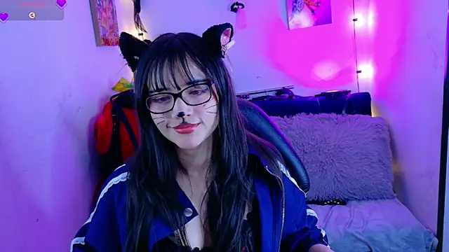 MiaVelvetDoll online show from October 2025 02:29:01 PM