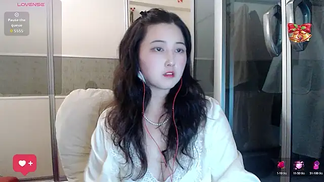 xx9938 online show from October 2025 01:23:04 PM