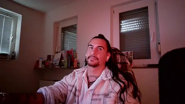 Snapshot of Diosmio069 chatting on November 2025 01:37:02 PM Diosmio069 online show from November 2025 01:37:02 PM