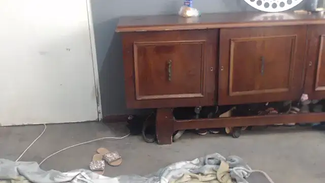 SEXYHUGEASS21 online show from October 2025 11:19:02 AM