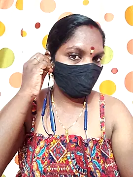 Snapshot of Tamil_Abinaya chatting on April 2026 05:28:01 PM Tamil Abinaya online show from April 2026 05:28:01 PM