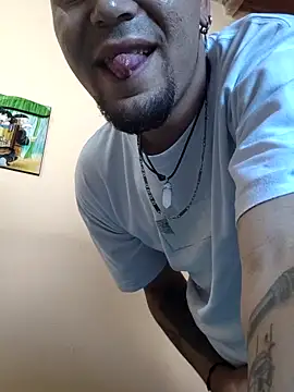 Snapshot of Juuaanp3 chatting on September 2025 02:05:02 PM Juuaanp3 online show from September 2025 02:05:02 PM