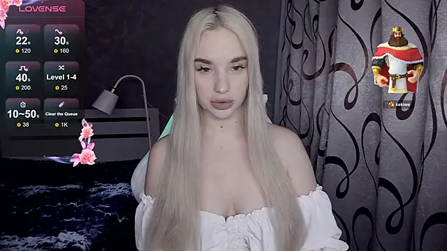 KiraKrox online show from March 2026 10:17:02 AM