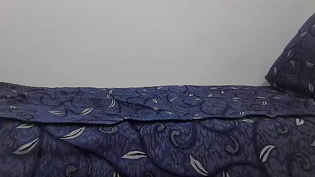 RaoufDz17cm online show from October 2025 05:32:02 PM