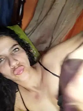 lucerocutte online show from April 2026 03:29:01 AM