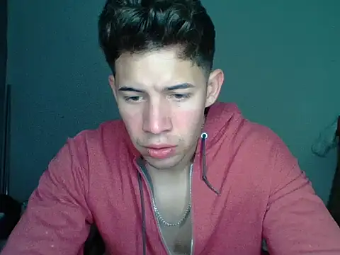 Maxtaylor18 online show from January 2026 02:37:02 AM