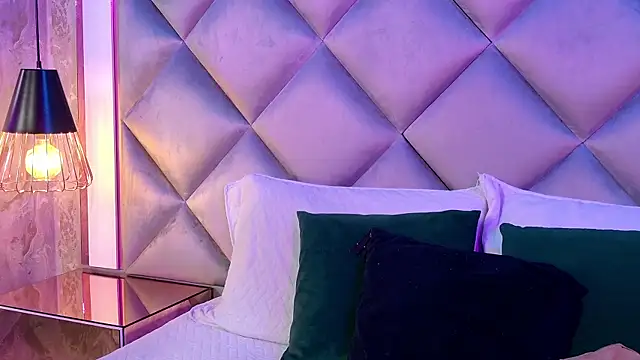 Snapshot of gemma_sm chatting on January 2026 03:10:02 AM gemma sm online show from January 2026 03:10:02 AM