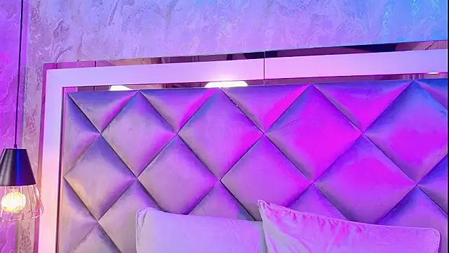 Snapshot of gemma_sm chatting on February 2026 03:01:02 AM gemma sm online show from February 2026 03:01:02 AM