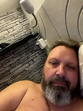 Snapshot of BigMan738@xh chatting on May 2026 10:30:02 PM BigMan738xh online show from May 2026 10:30:02 PM