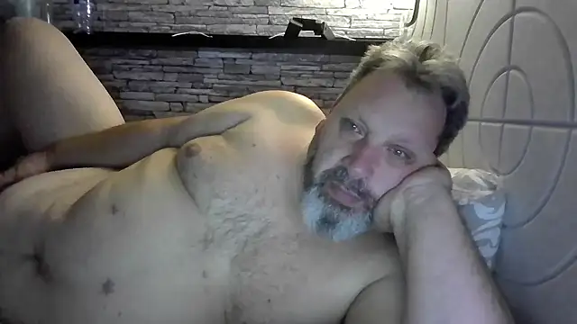 Snapshot of BigMan738@xh chatting on May 2026 10:37:01 PM BigMan738xh online show from May 2026 10:37:01 PM