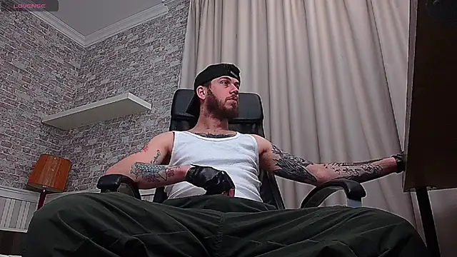 Snapshot of JonahShaw chatting on February 2026 05:47:02 AM JonahShaw online show from February 2026 05:47:02 AM