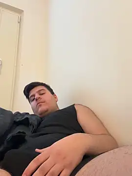 LicitInvader online show from February 2026 08:32:01 AM