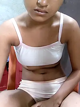 Snapshot of Tara2007 chatting on November 2025 05:09:02 AM Tara2007 online show from November 2025 05:09:02 AM