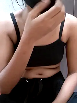 Snapshot of Tara2007 chatting on November 2025 07:51:01 AM Tara2007 online show from November 2025 07:51:01 AM