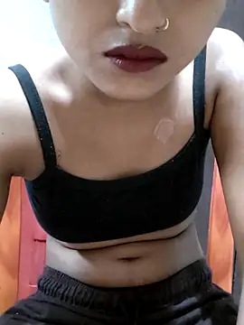 Snapshot of Tara2007 chatting on November 2025 07:57:02 PM Tara2007 online show from November 2025 07:57:02 PM