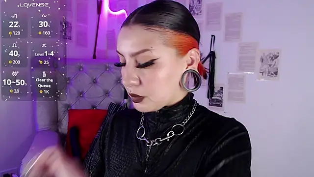 Snapshot of FabulousVenus chatting on April 2026 03:13:01 PM FabulousVenus online show from April 2026 03:13:01 PM