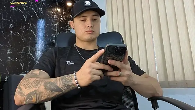 Alexander ferre online show from February 2026 01:27:02 PM