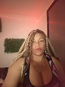 Eva Luxei online show from December 2025 04:43:01 AM