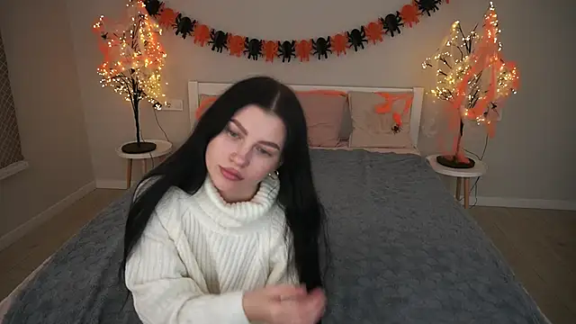 Snapshot of SkyBri_i chatting on October 2025 01:58:01 PM SkyBri i online show from October 2025 01:58:01 PM