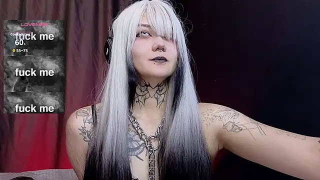 GothXRaven online show from October 2025 11:22:02 AM