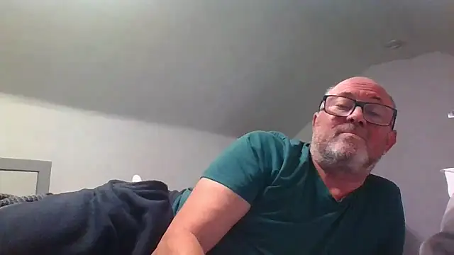 naughtygrandad1 online show from January 2026 08:45:01 PM