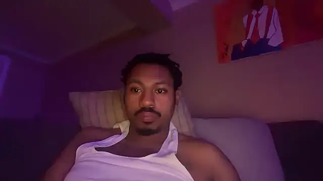 Snapshot of Yungandhungd chatting on June 2026 05:12:01 AM Yungandhungd online show from June 2026 05:12:01 AM