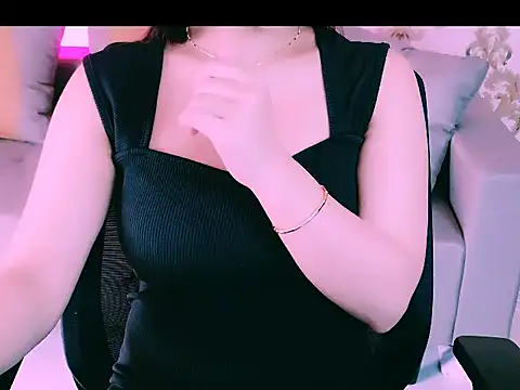 My Rose online show from December 2025 03:37:02 AM