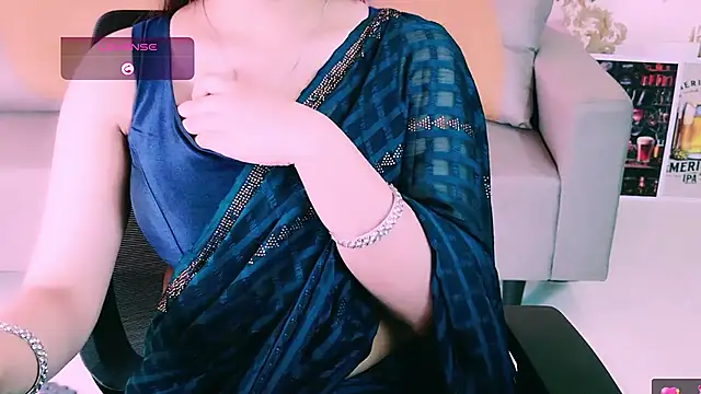 My Rose online show from February 2026 04:37:02 PM