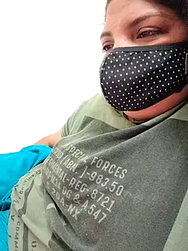 Snapshot of Komal-stream chatting on September 2025 08:33:01 PM Komal-stream online show from September 2025 08:33:01 PM