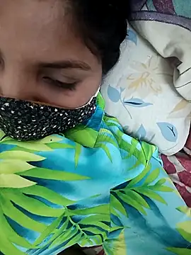 Snapshot of Komal-stream chatting on September 2025 06:57:02 PM Komal-stream online show from September 2025 06:57:02 PM