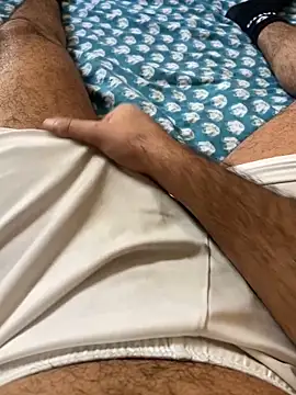 Beurberry19 online show from October 2025 01:09:01 PM