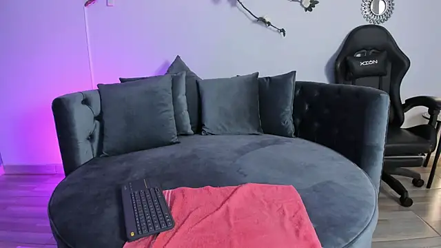 Kathe anderson    online show from September 2025 12:38:02 PM