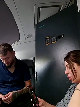 AlexAlice12 online show from October 2025 01:53:01 PM