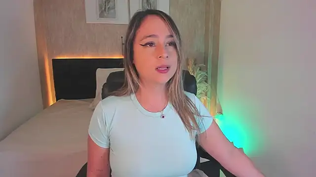 Snapshot of jessica_hotxxx chatting on November 2025 03:23:01 PM jessica hotxxx online show from November 2025 03:23:01 PM