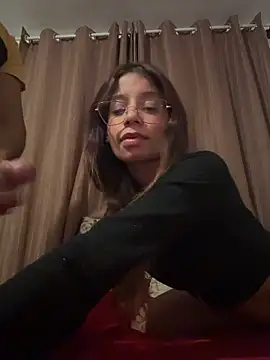 FadaPerigosa online show from April 2026 08:57:01 PM