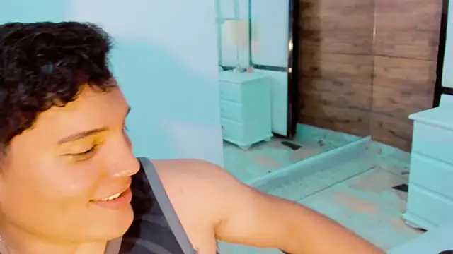 RaymondMorris online show from October 2025 07:53:02 AM