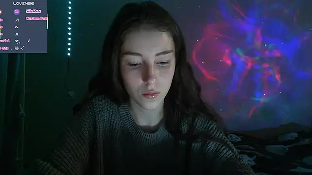 Snapshot of eskatmi chatting on December 2025 01:32:02 AM eskatmi online show from December 2025 01:32:02 AM