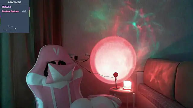 Snapshot of eskatmi chatting on January 2026 02:36:01 AM eskatmi online show from January 2026 02:36:01 AM