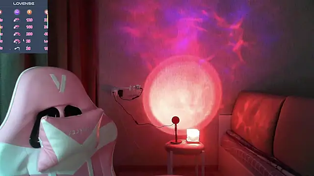 Snapshot of eskatmi chatting on January 2026 02:47:01 AM eskatmi online show from January 2026 02:47:01 AM