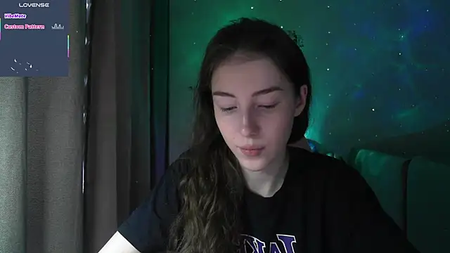 Snapshot of eskatmi chatting on February 2026 03:03:01 AM eskatmi online show from February 2026 03:03:01 AM