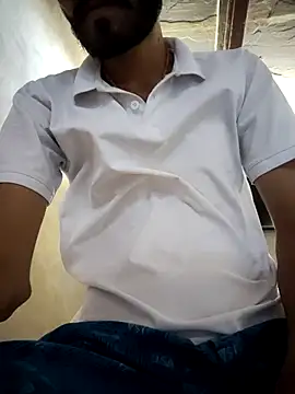 vickylis online show from September 2025 05:17:02 AM